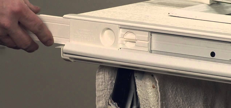 aluminum storefront door repair Milpitas